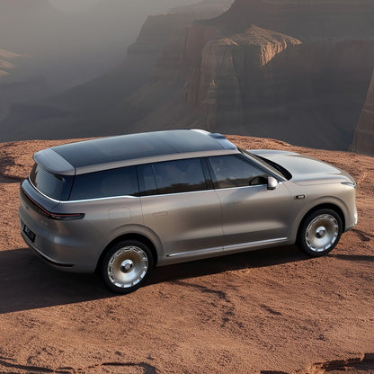 IM LS9 full-size Hybrid Plug-in SUV